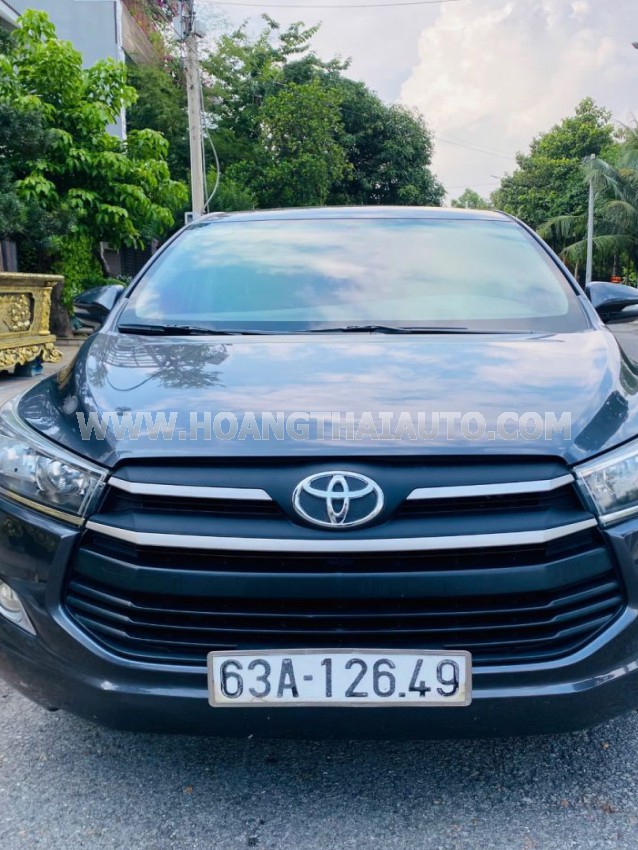 Toyota Innova 2.0E 2019