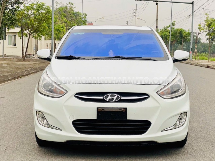 Hyundai Accent 1.4 AT