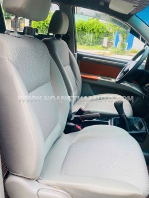 Xe Mitsubishi Pajero Sport D 4x2 MT 2017