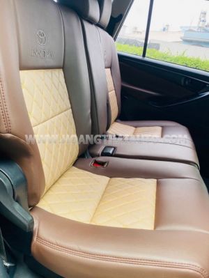 Xe Toyota Innova 2.0E 2019