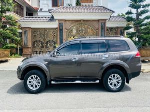 Xe Mitsubishi Pajero Sport D 4x2 MT 2017