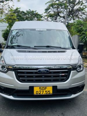Xe Ford Transit Tiêu chuẩn 2023