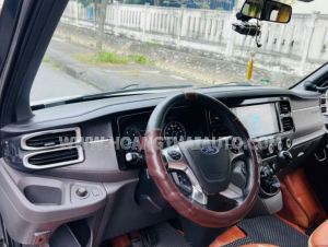 Xe Ford Transit Tiêu chuẩn 2023