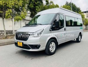 Xe Ford Transit Tiêu chuẩn 2023