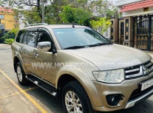 Xe Mitsubishi Pajero Sport 3.0G 4x2 AT 2015