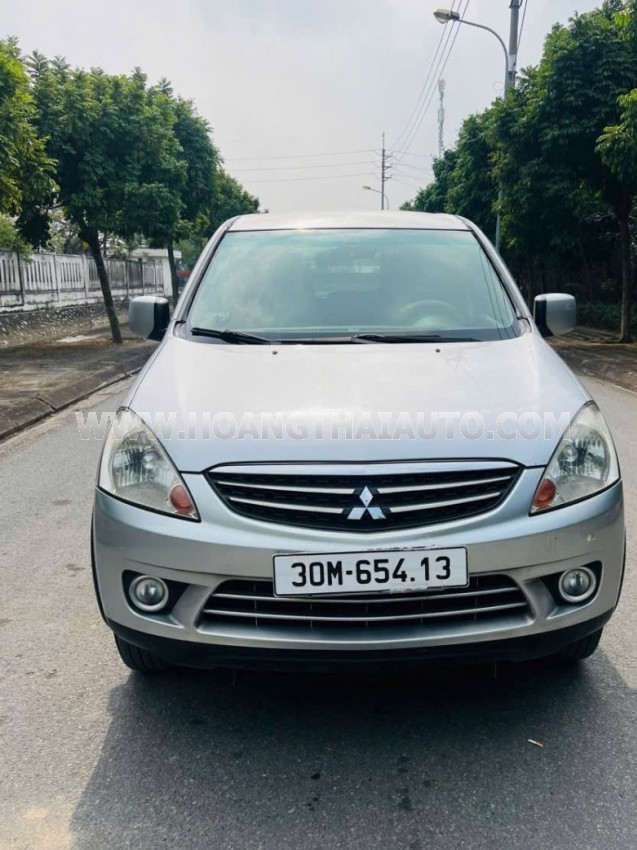 Mitsubishi Zinger GLS 2.4 MT 2009