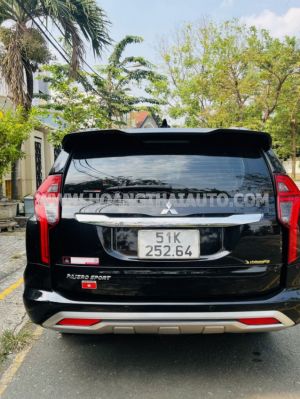 Xe Mitsubishi Pajero Sport 2.4D 4x2 AT 2021