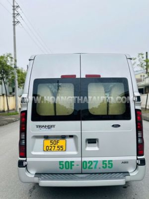 Xe Ford Transit Tiêu chuẩn 2023