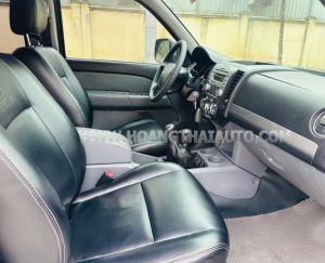 Xe Ford Everest 2.5L 4x4 MT 2013