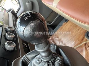 Xe Ford Transit Tiêu chuẩn 2023