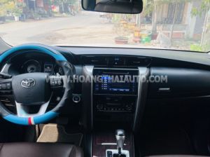 Xe Toyota Fortuner 2.7V 4x2 AT 2020
