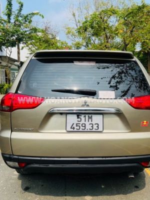 Xe Mitsubishi Pajero Sport 3.0G 4x2 AT 2015