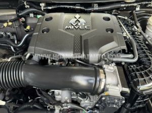 Xe Mitsubishi Pajero Sport 3.0G 4x2 AT 2015