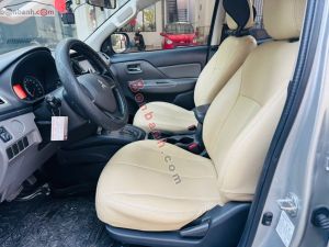 Xe Mitsubishi Triton  2016