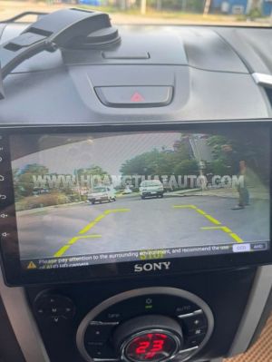 Xe Isuzu Dmax LS 2.5 4x2 AT 2016