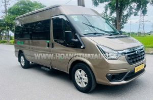 Xe Ford Transit Tiêu chuẩn 2023
