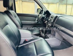 Xe Ford Everest 2.5L 4x4 MT 2013
