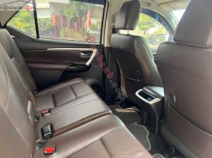 Xe Toyota Fortuner 2.7V 4x2 AT 2020