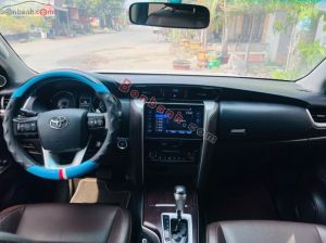 Xe Toyota Fortuner 2.7V 4x2 AT 2020