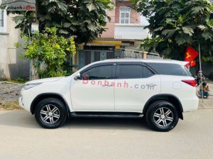 Xe Toyota Fortuner 2.7V 4x2 AT 2020