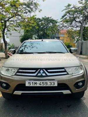 Xe Mitsubishi Pajero Sport 3.0G 4x2 AT 2015