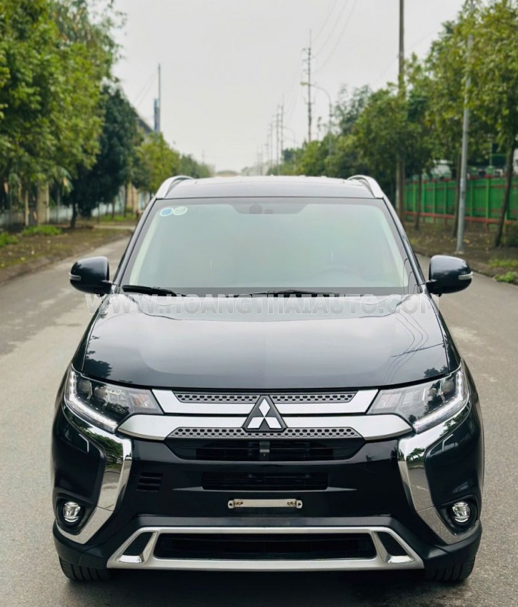 Mitsubishi Outlander Premium 2.0 CVT