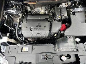 Xe Mitsubishi Outlander Premium 2.0 CVT 2021