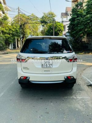 Xe Isuzu MU-X 3.0 4X2 AT 2017